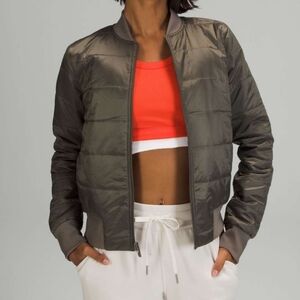 Lululemon nonstop, bomber reversible jacket, Size 8.